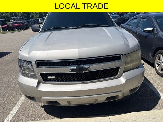 Used 2008 Chevrolet Tahoe LS with VIN 1GNFC13078R136532 for sale in Cincinnati, OH