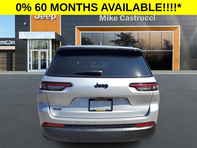 2025 Jeep Grand Cherokee Laredo Altitude photo 4