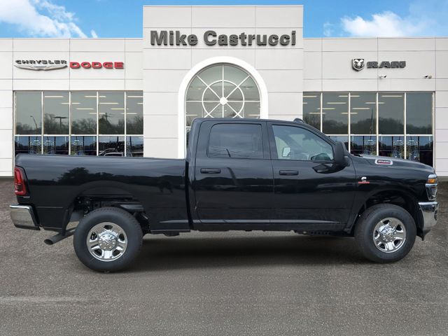 2025 Ram 2500 Tradesman photo 3
