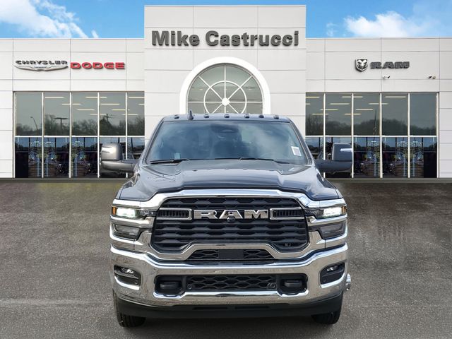 2026 Ram 3500 Tradesman photo 2