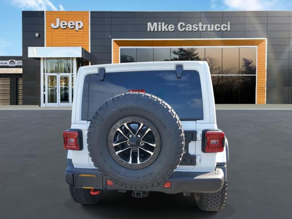 New 2026 Jeep Wrangler 4-DOOR RUBICON X Sport Utility