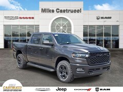 2026 Ram 1500 WARLOCK CREW CAB 4X4 5'7 BOX Pickup
