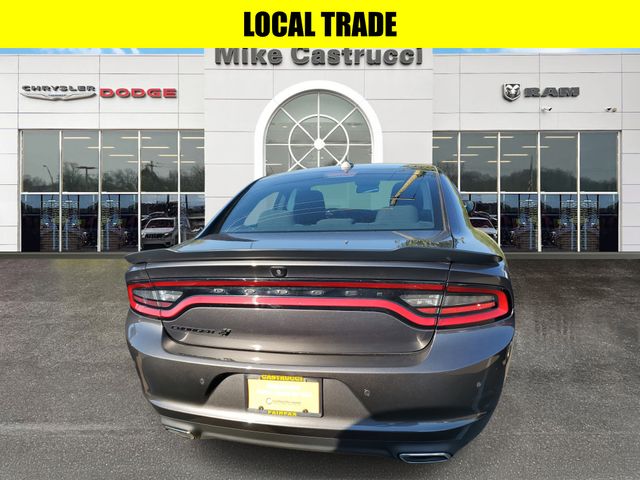 2022 Dodge Charger SXT photo 2