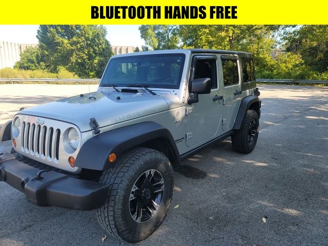 2012 Jeep Wrangler Unlimited Rubicon photo 3