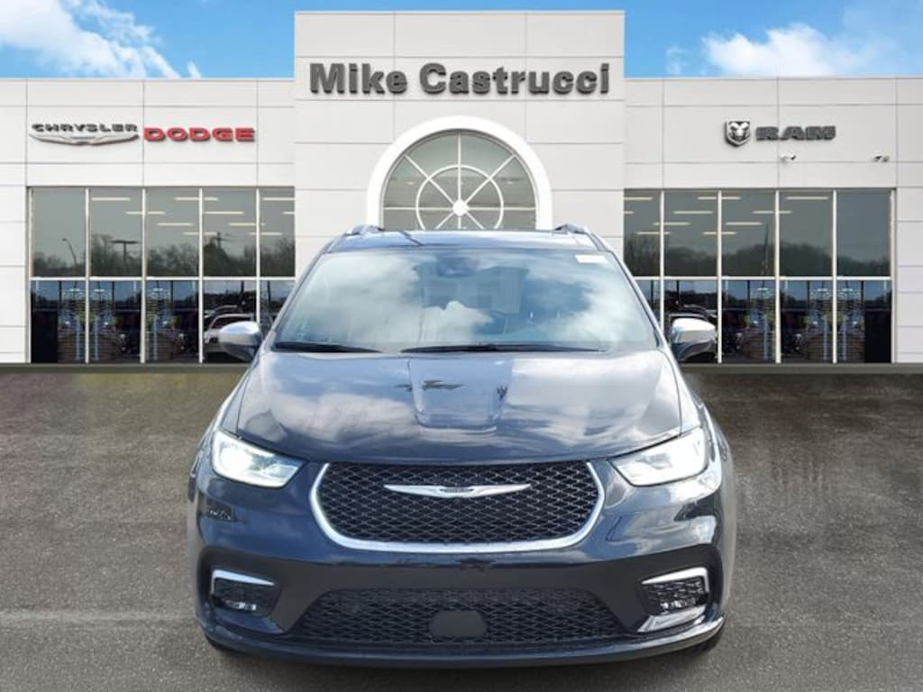 New 2026 Chrysler Pacifica PINNACLE AWD Passenger Van