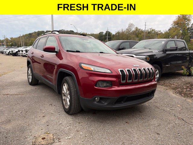 Used 2016 Jeep Cherokee Latitude with VIN 1C4PJLCS0GW184647 for sale in Cincinnati, OH