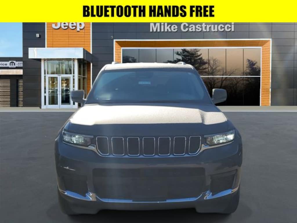 Used 2022 Jeep Grand Cherokee L Laredo SUV