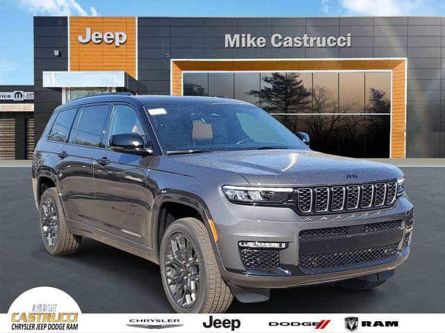 2025 Jeep Grand Cherokee L Summit's photo