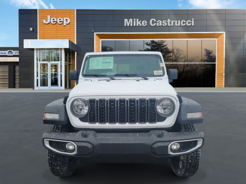 New 2026 Jeep Gladiator SPORT 4X4 Pickup