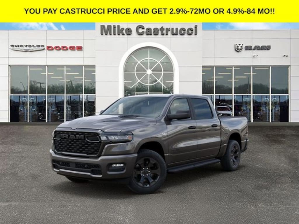 New 2026 Ram 1500 EXPRESS CREW CAB 4X4 5'7 BOX Pickup