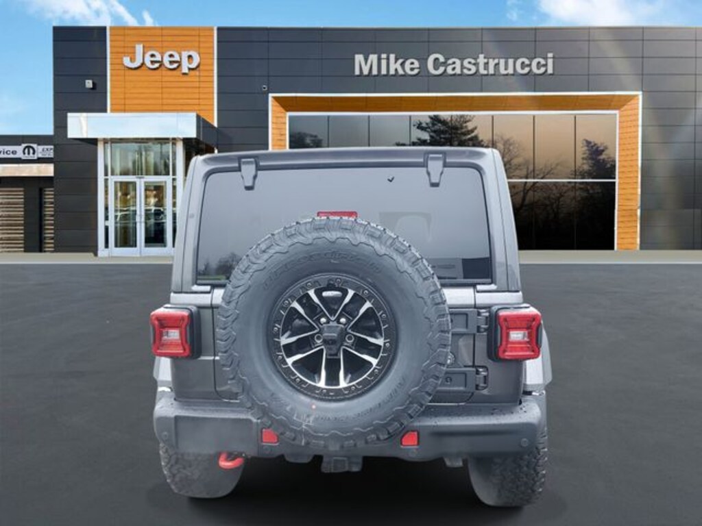 New 2026 Jeep Wrangler 4-DOOR RUBICON X Sport Utility