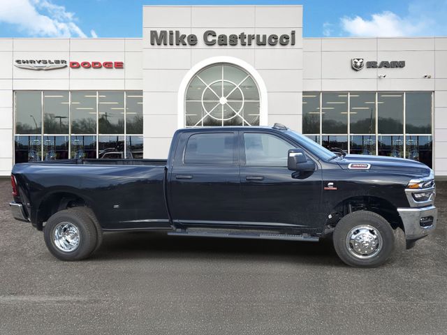 2026 Ram 3500 Tradesman photo 3