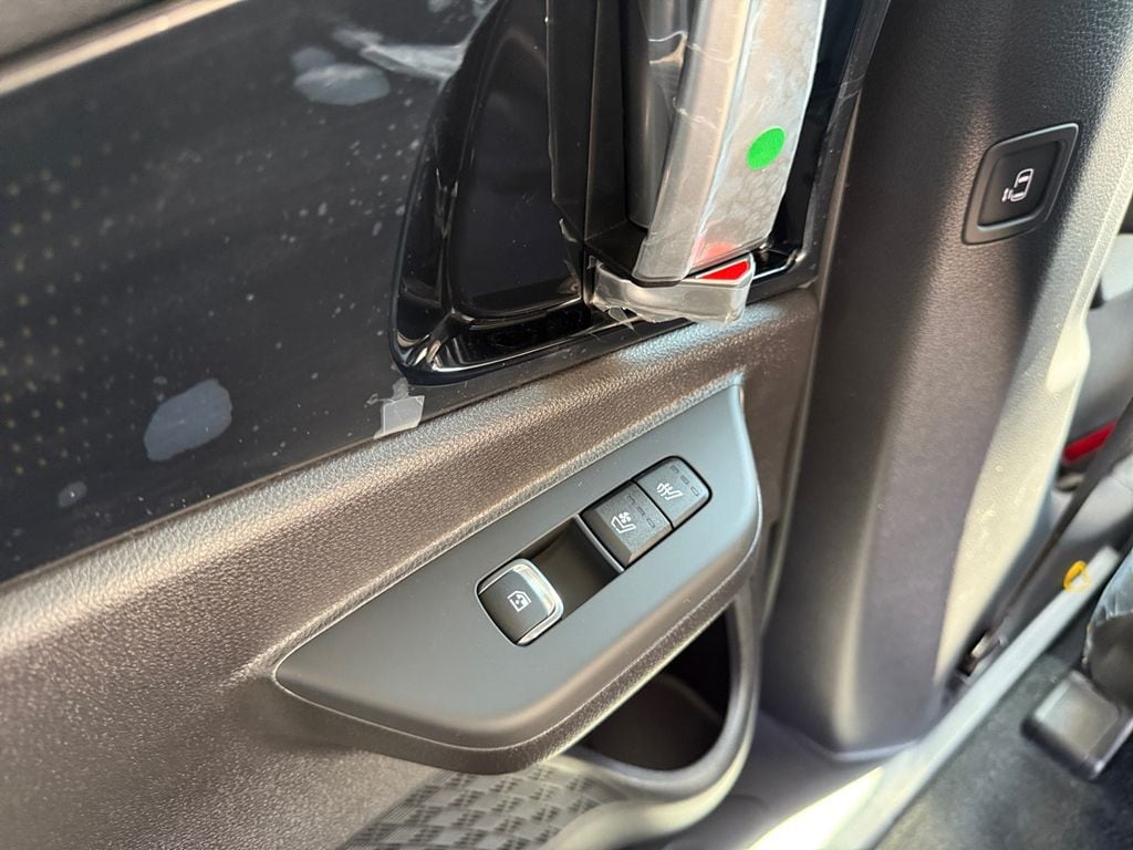 2026 Kia Carnival SX Prestige - Photo 17