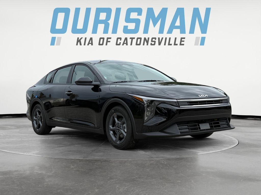 2025 Kia K4 LXS's photo
