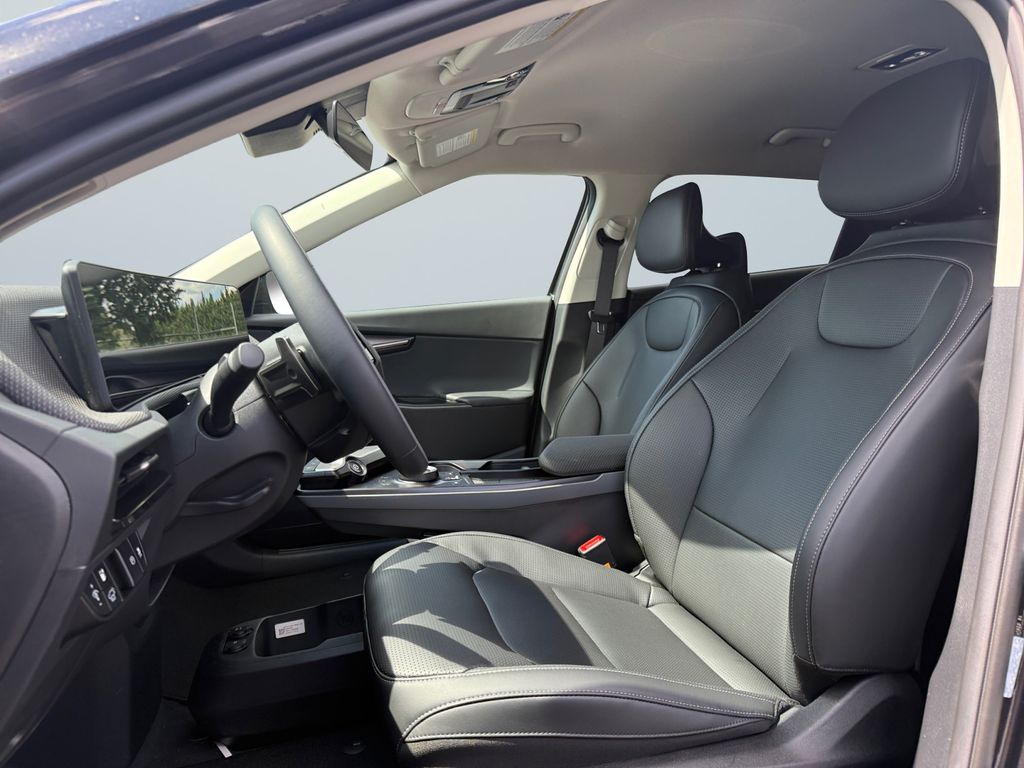 2025 Kia EV6 Wind - Photo 9