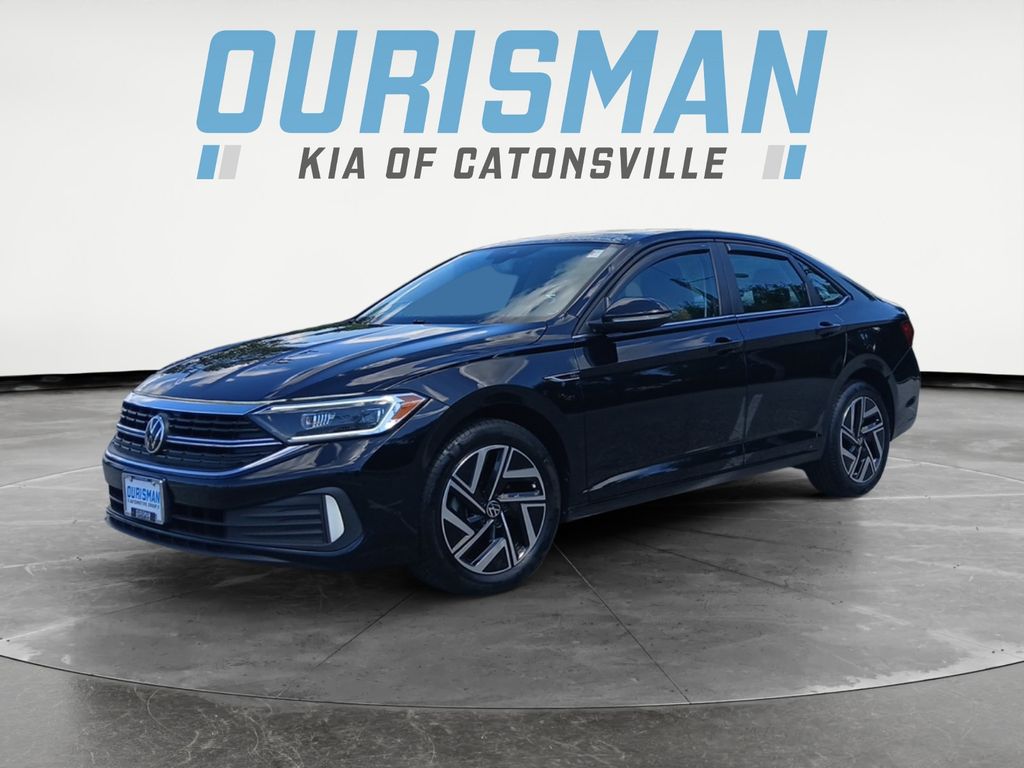 2022 Volkswagen Jetta 1.5T SEL photo 2