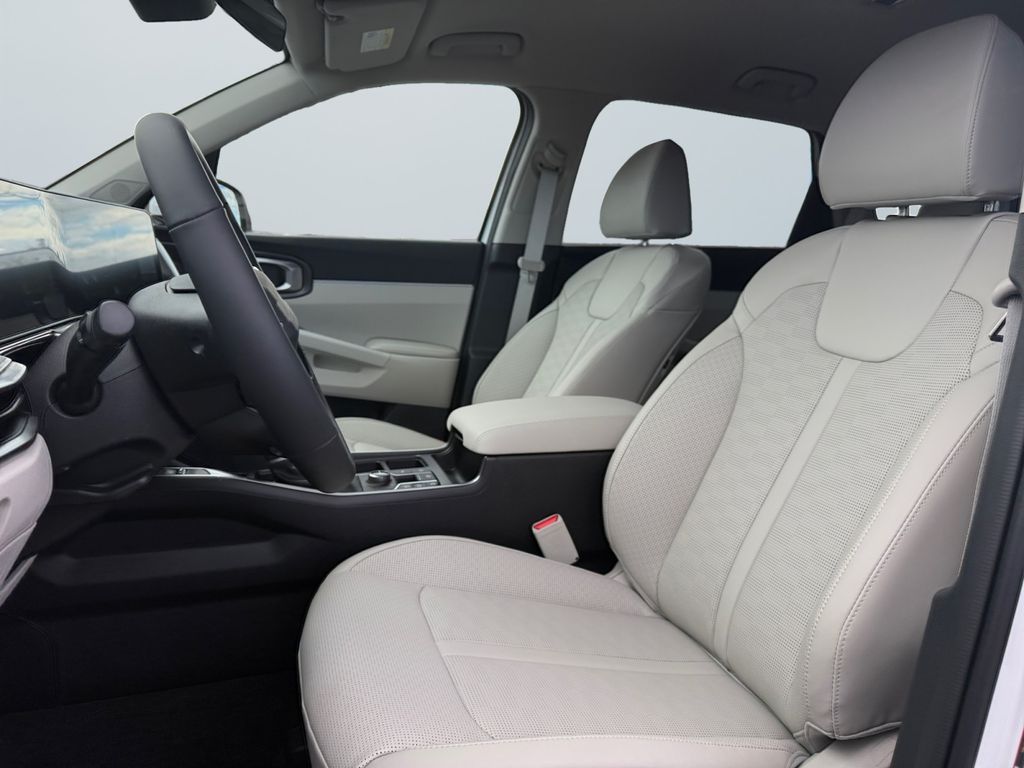 2026 Kia Sorento EX - Photo 9