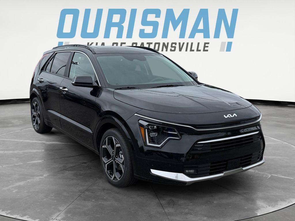 2025 Kia Niro SX Touring's photo