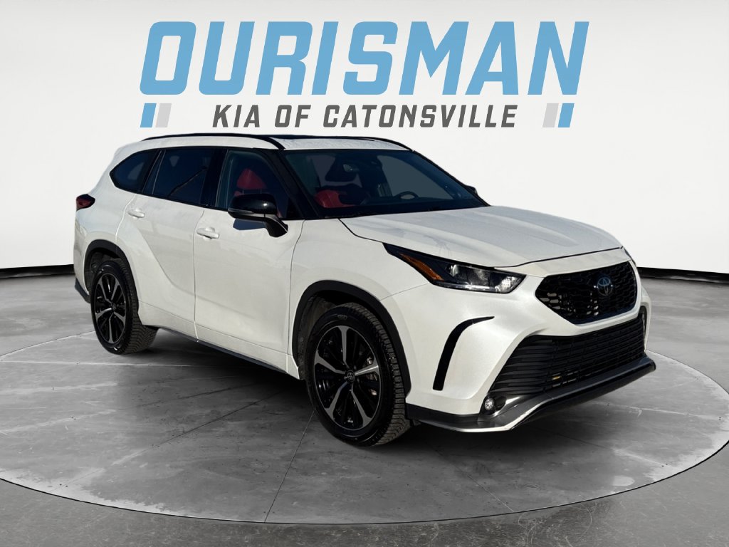 2022 Toyota Highlander XSE