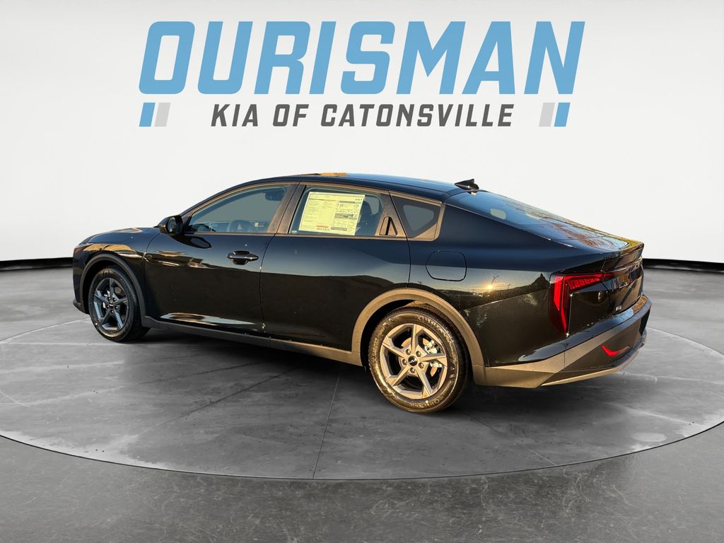 2025 Kia K4 LXS photo 4