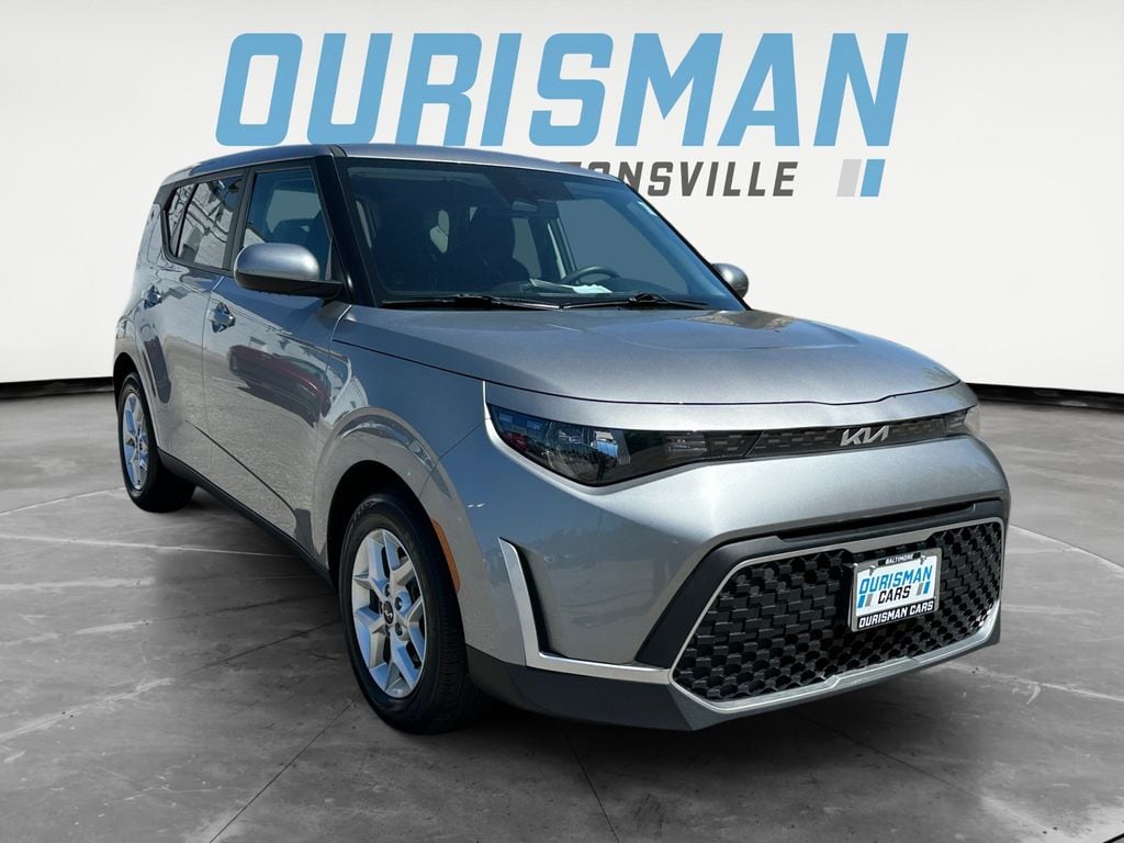 2024 Kia Soul 2.0L LX IVT's photo