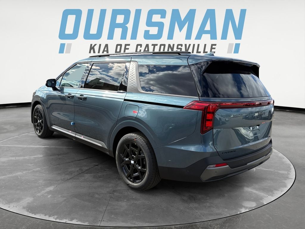 New 2026 Kia Carnival Hybrid SX Minivan/Van