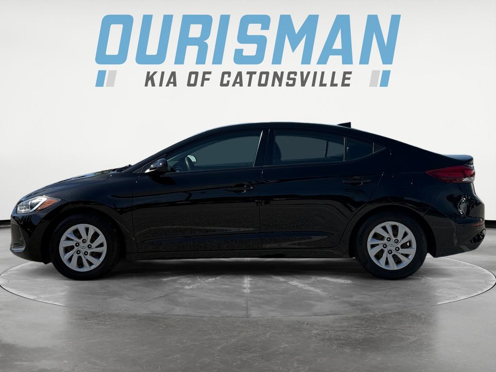 2018 Hyundai Elantra SE photo 3