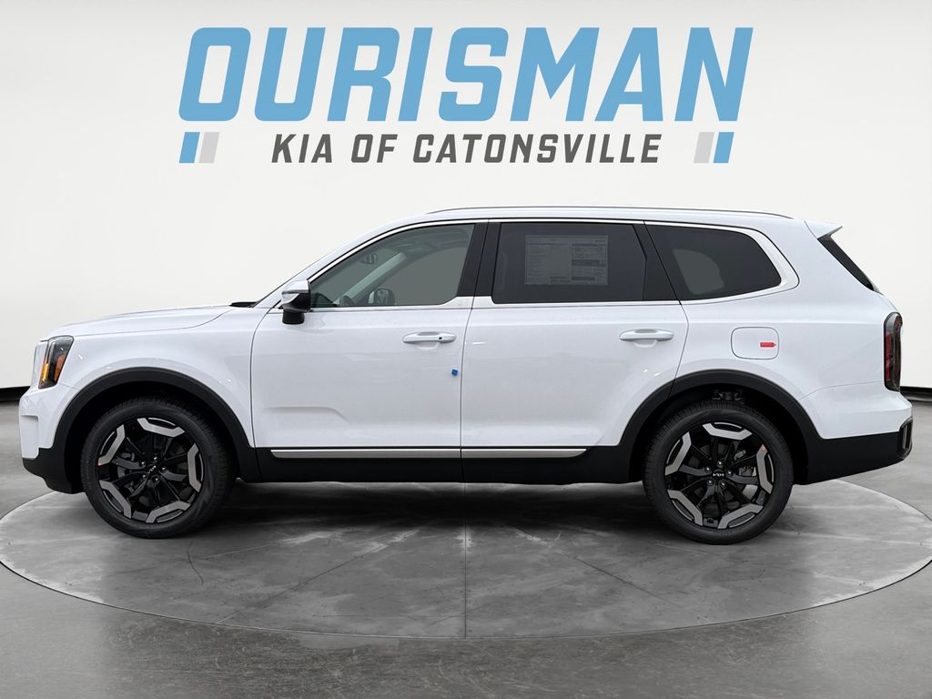 2025 Kia Telluride EX photo 3