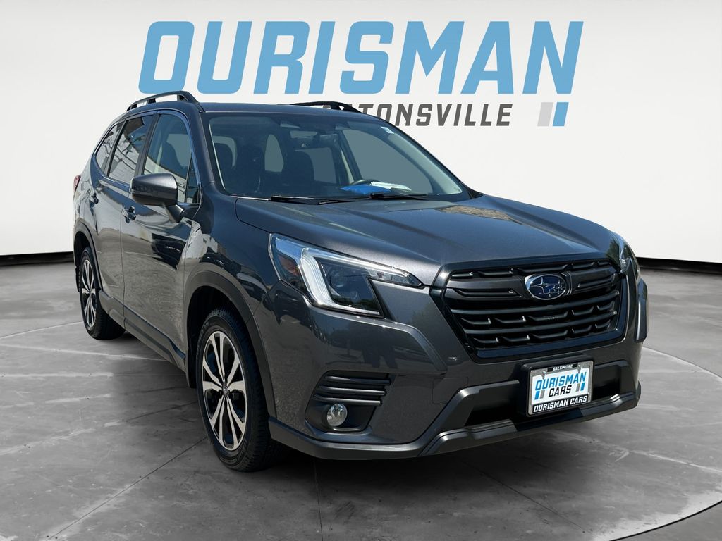 2023 Subaru Forester Limited's photo