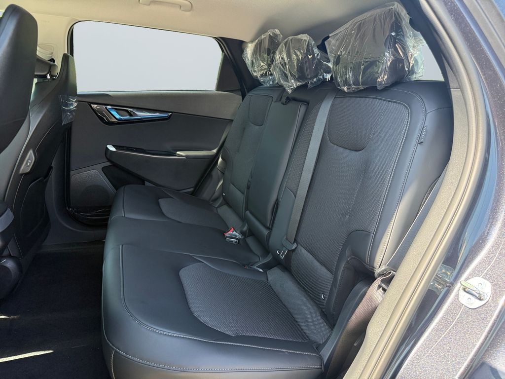 2025 Kia EV6 Light L/R - Photo 13