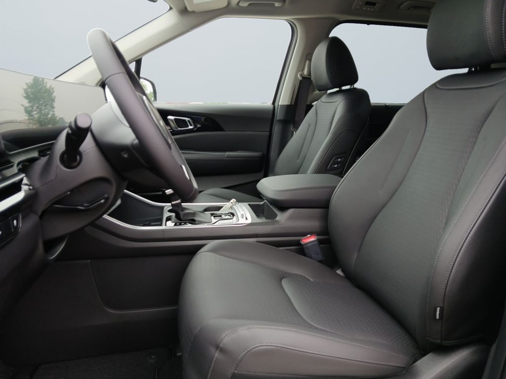 2026 Kia Carnival SX Prestige - Photo 9