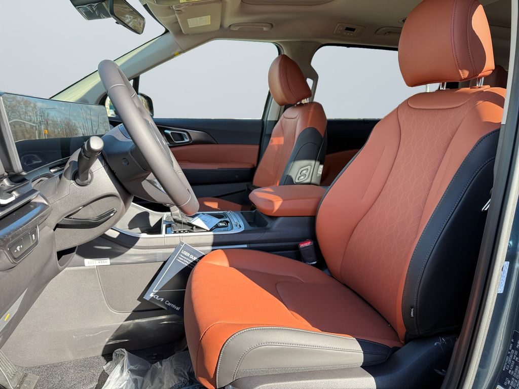 2026 Kia Carnival SX - Photo 9