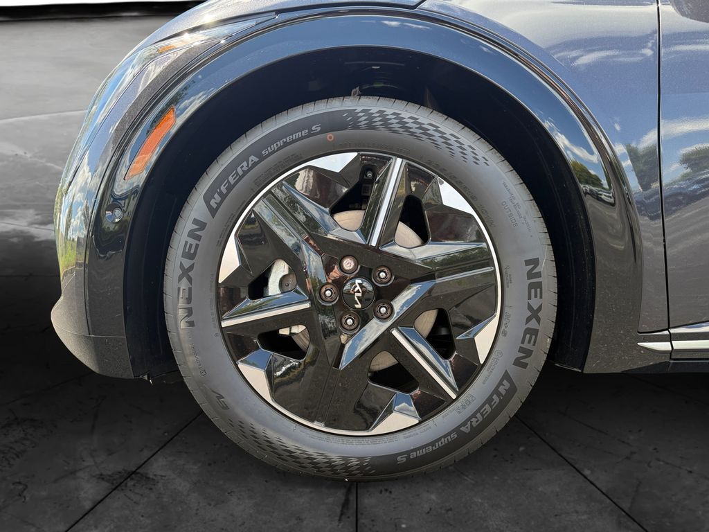 2025 Kia EV6 Wind - Photo 14