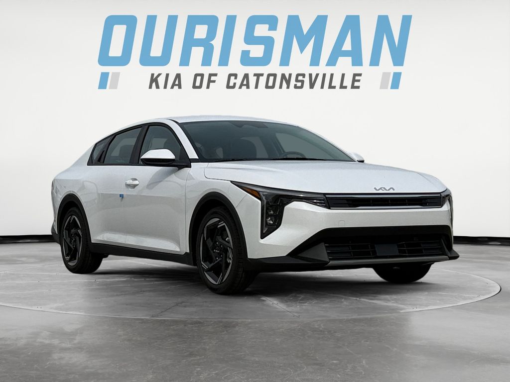 2025 Kia K4 EX's photo