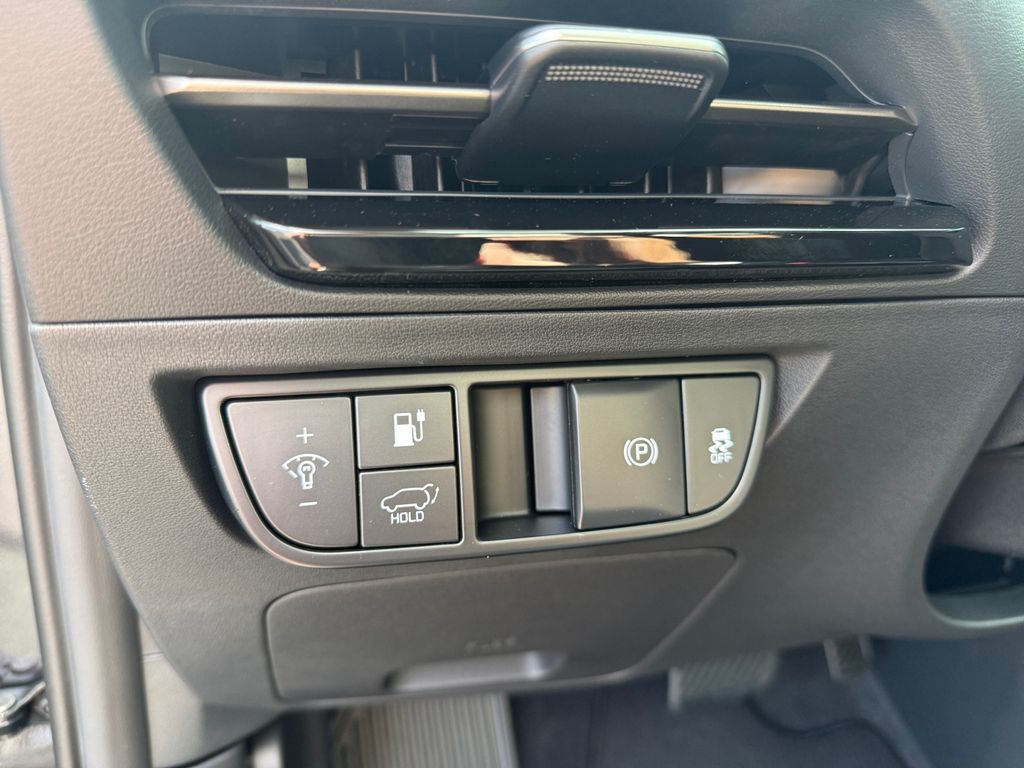 2025 Kia EV6 Wind - Photo 18