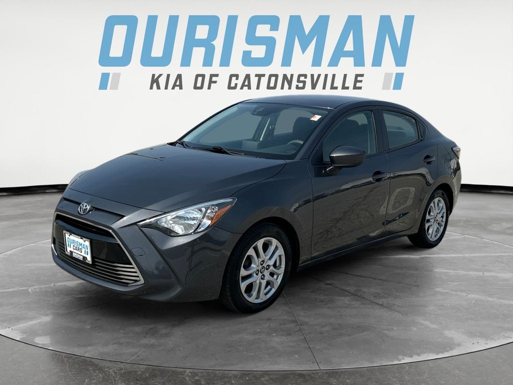 Used 2018 Toyota Yaris iA Base with VIN 3MYDLBYV3JY325559 for sale in Woodlawn, MD