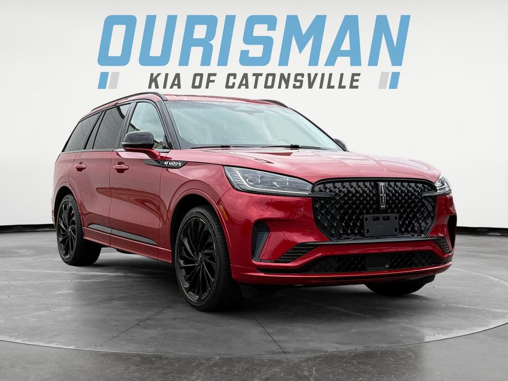 2025 Lincoln Aviator Reserve's photo