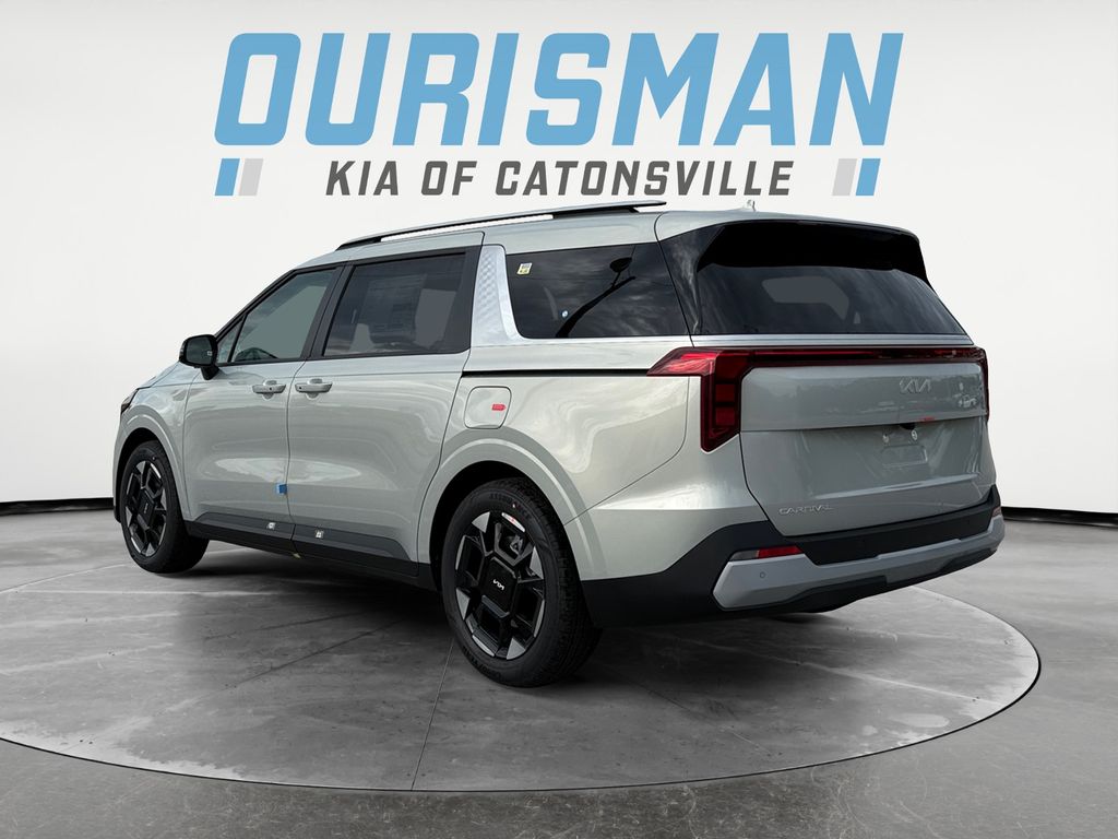 2026 Kia Carnival EX photo 2