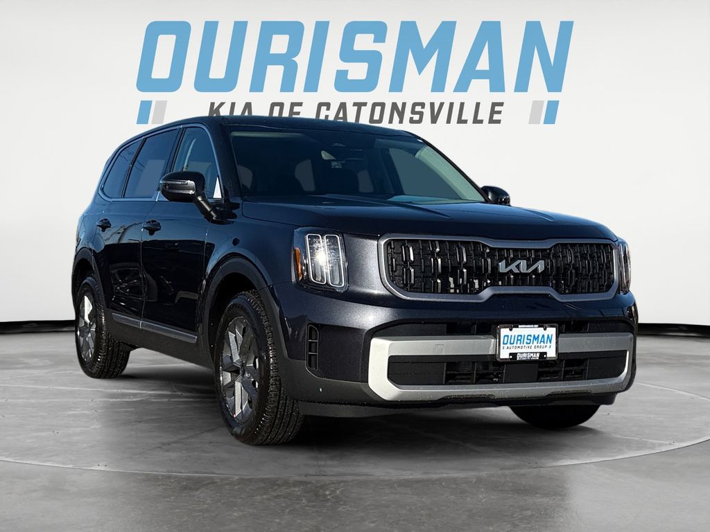 2025 Kia Telluride LX's photo