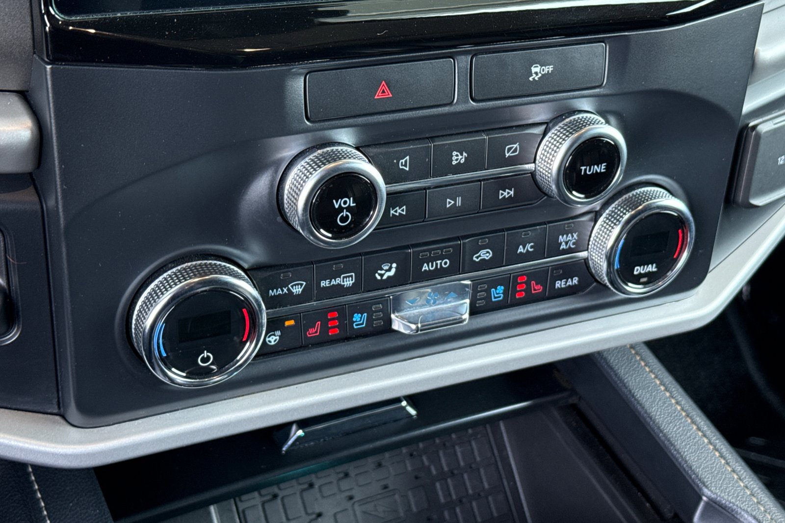 2022 Ford Expedition XLT - Photo 27