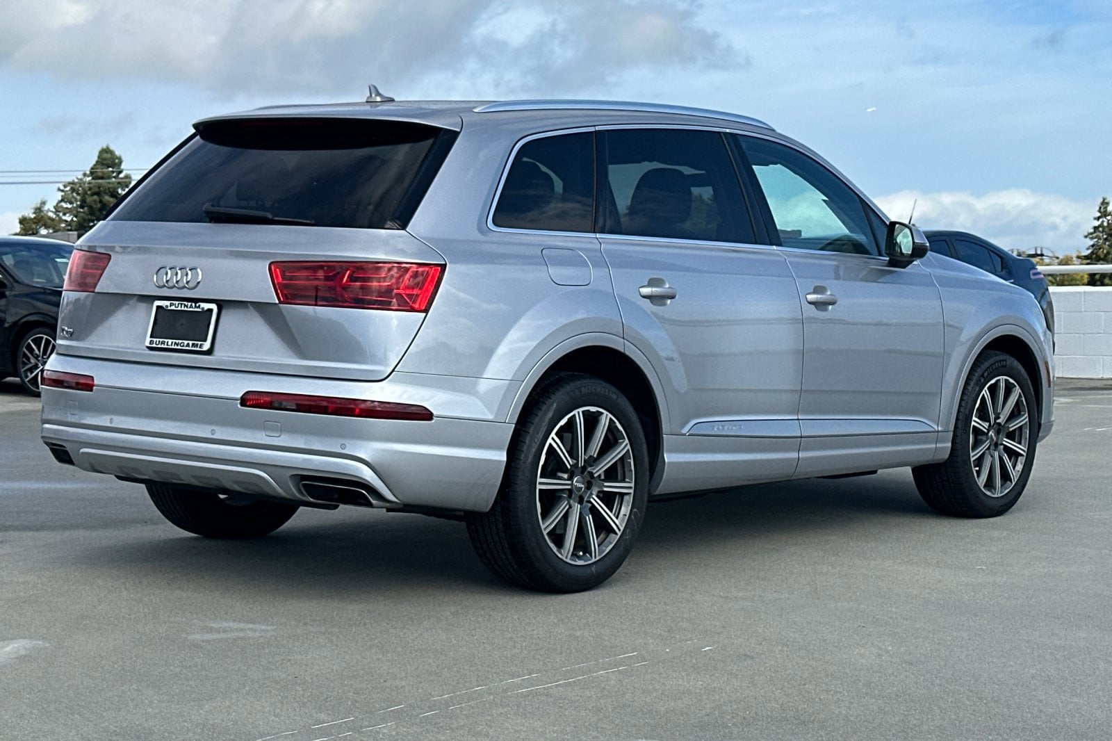 2019 Audi Q7 Premium photo 3