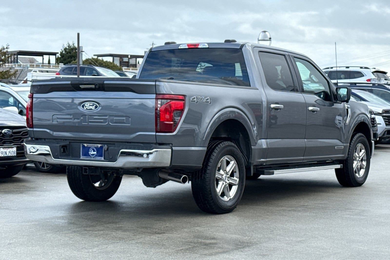 2024 Ford F-150 XLT photo 2