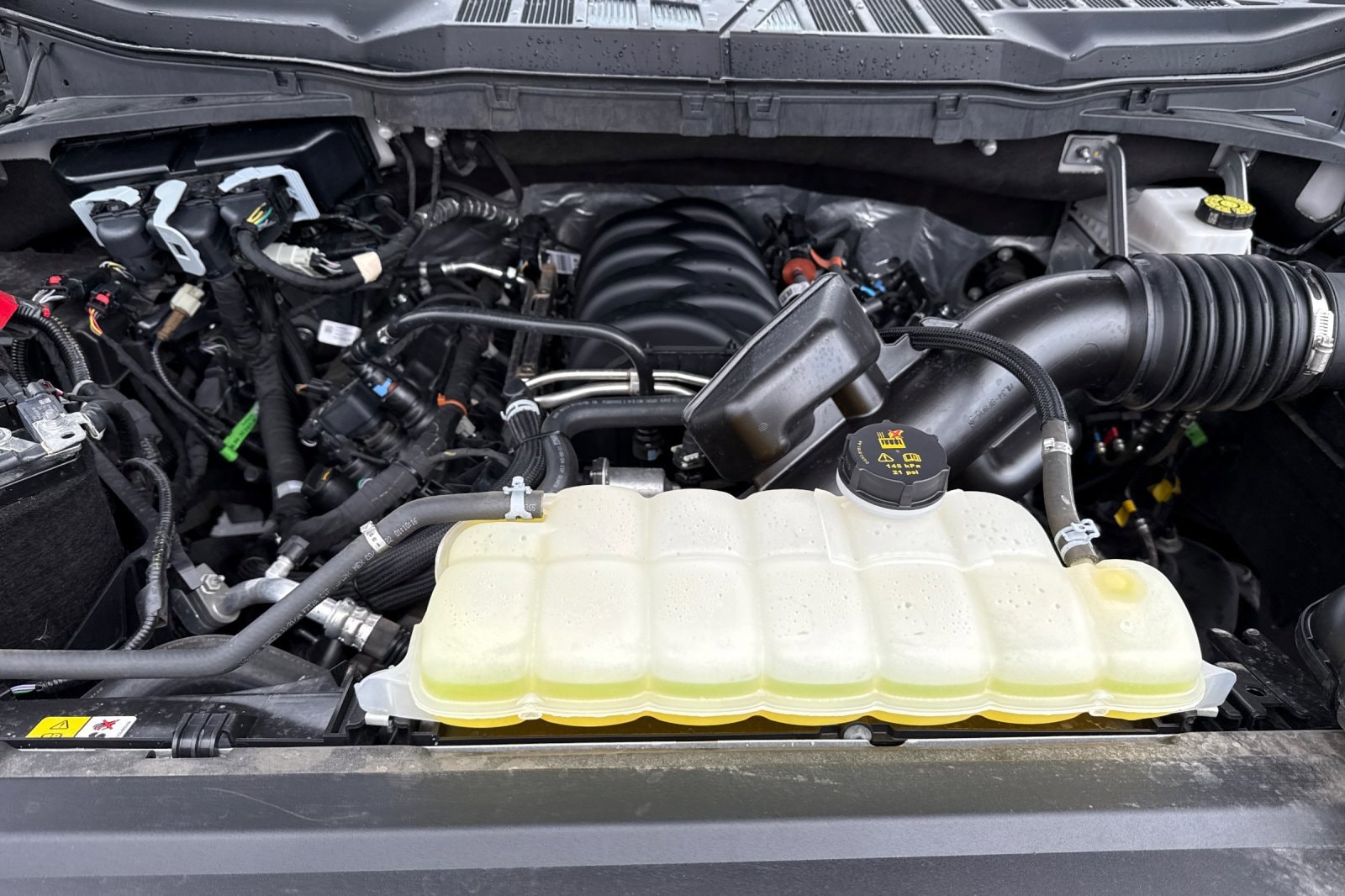 2025 Ford F-150 XLT - Photo 21
