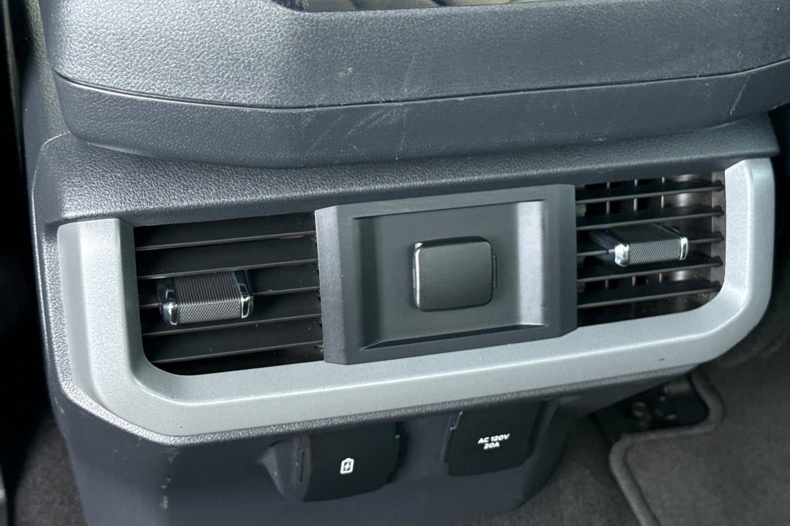 2024 Ford F-150 XLT - Photo 14