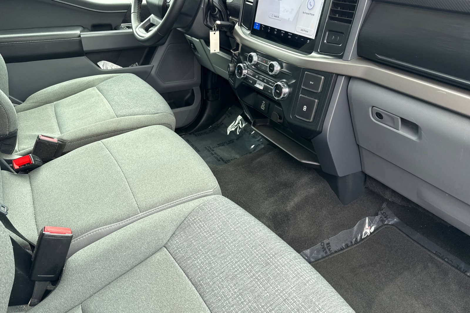 2025 Ford F-150 XLT - Photo 17