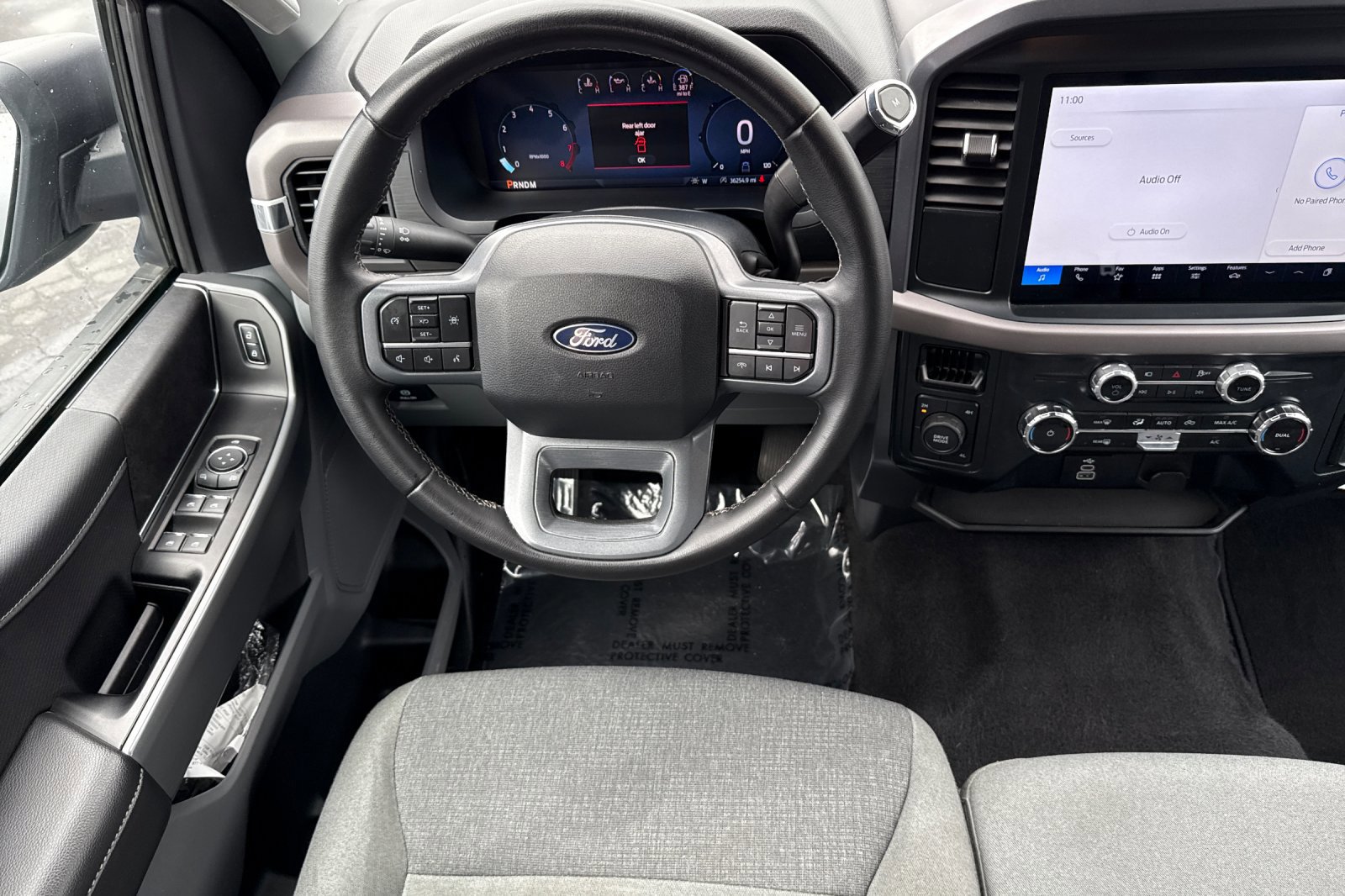 2025 Ford F-150 XLT - Photo 15