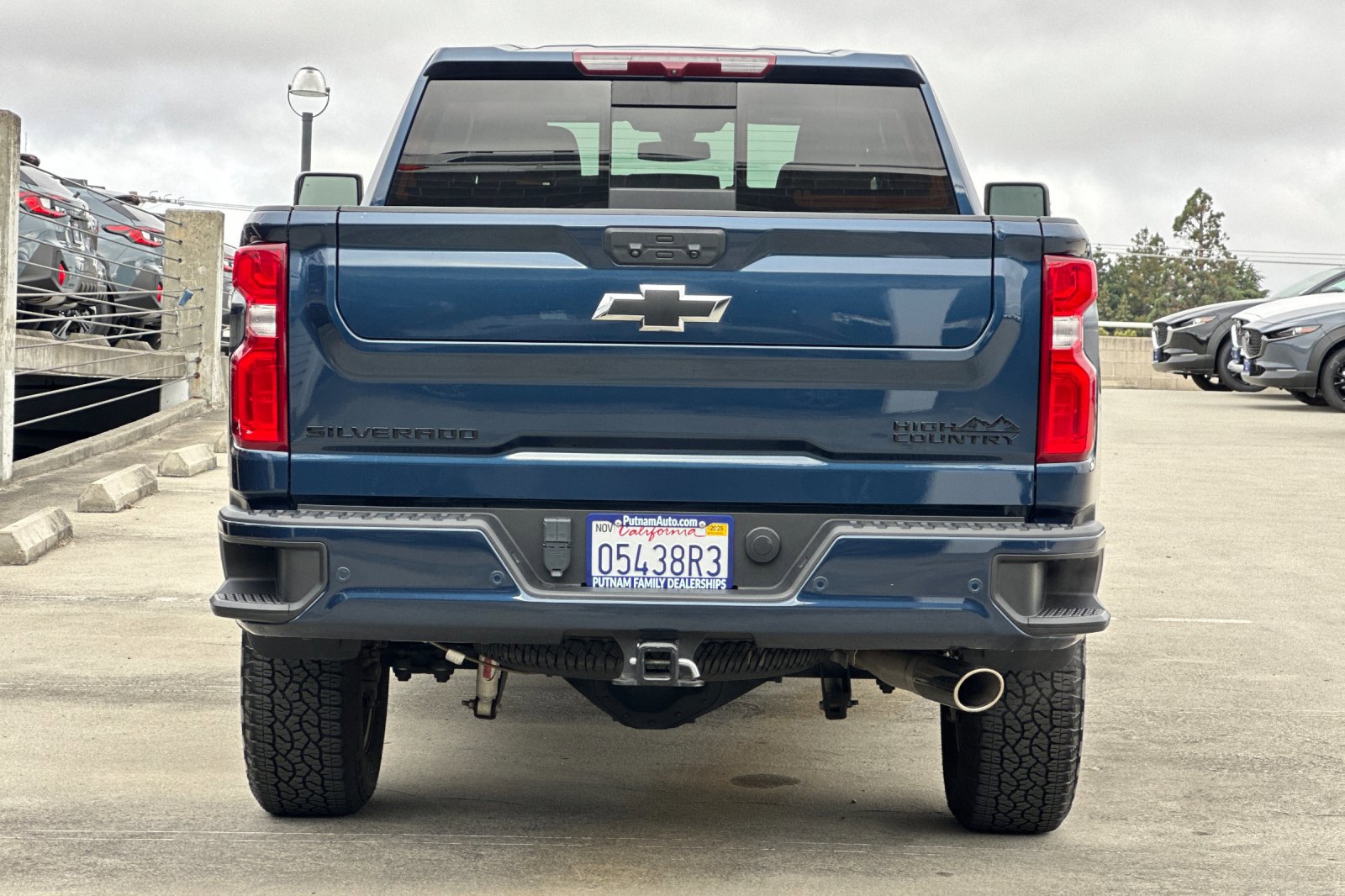 2023 Chevrolet Silverado 2500HD High Country photo 4