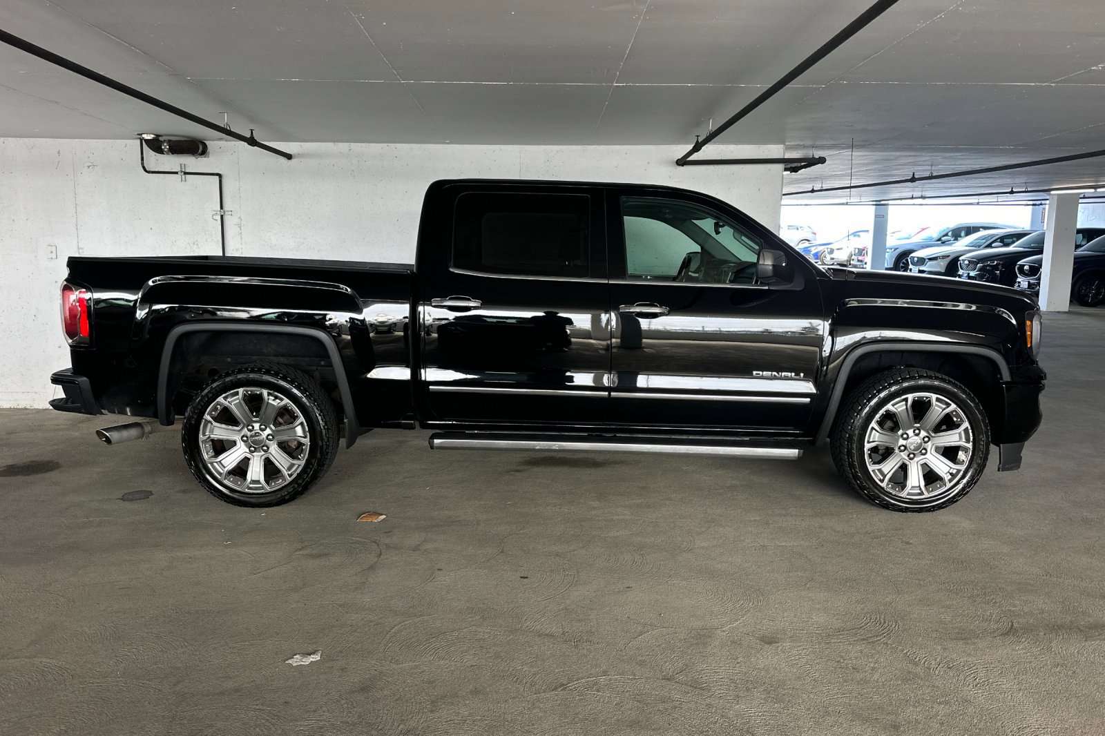 2018 Gmc Sierra 1500 Denali photo 2