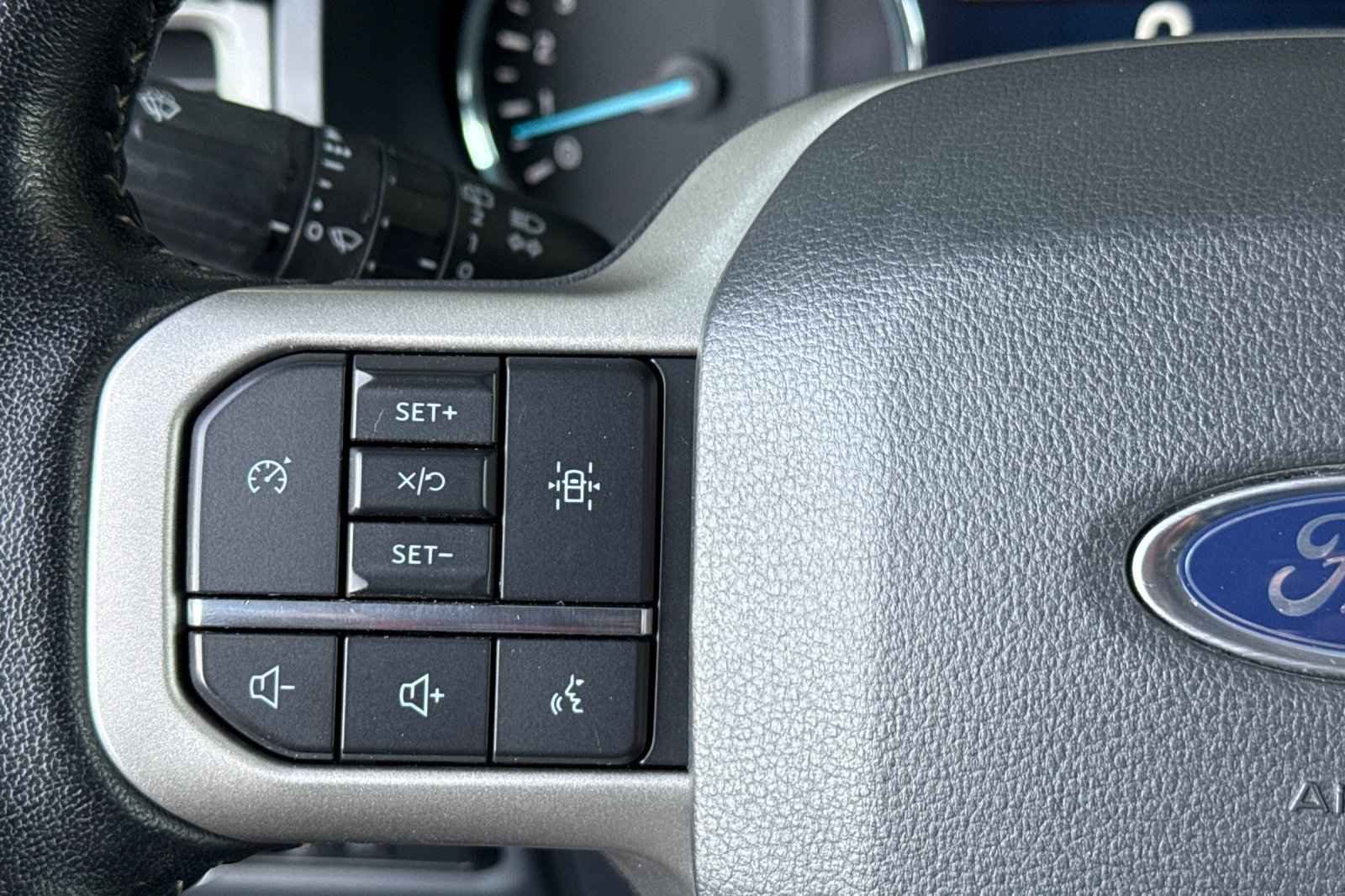2022 Ford Expedition XLT - Photo 31