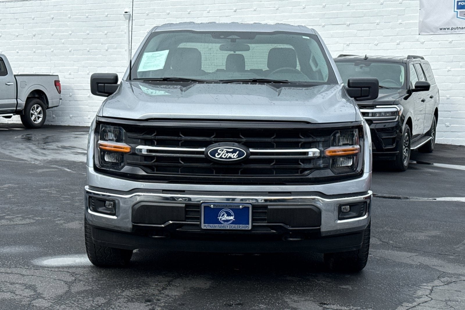 2025 Ford F-150 XLT photo 3